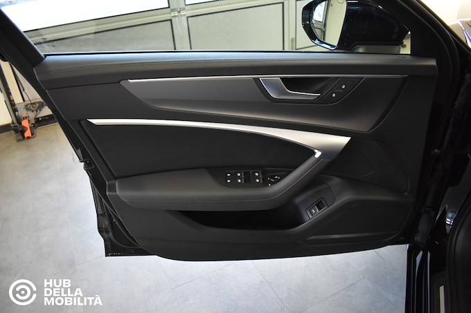 AUDI A6 Avant 45 3.0 TDI quattro ultra S tronic Business Plus